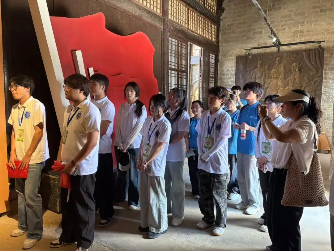 汤家汇镇：“红”引擎点燃研学热