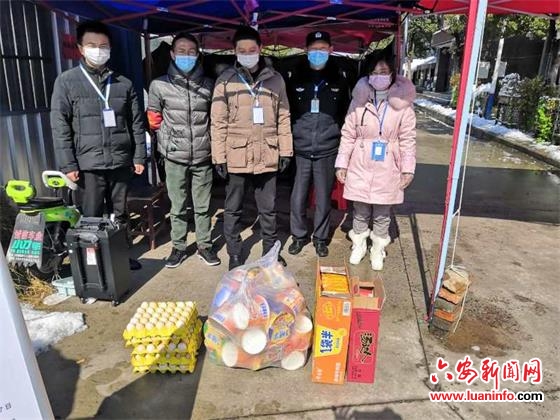 社区党员　战疫在前